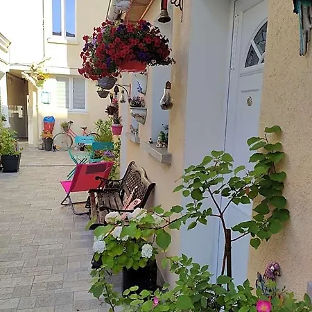 Otel Les Coquelicots *