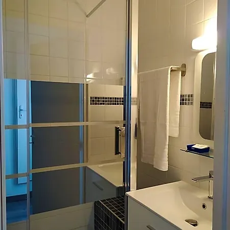 Les Coquelicots Hotel Montrouge