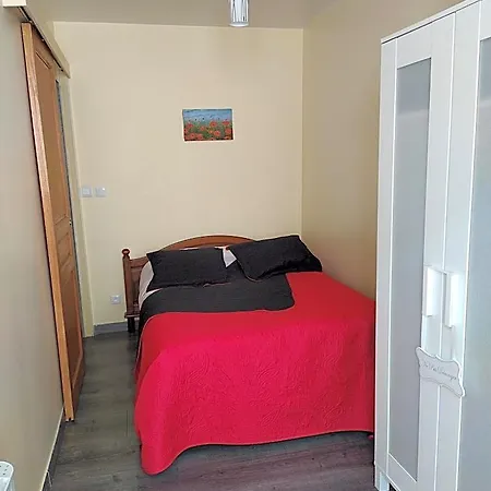 Les Coquelicots Hotel